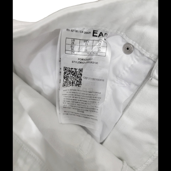 (M) Guess Distressed Moto Shorts Mens) - Picture 7 of 7